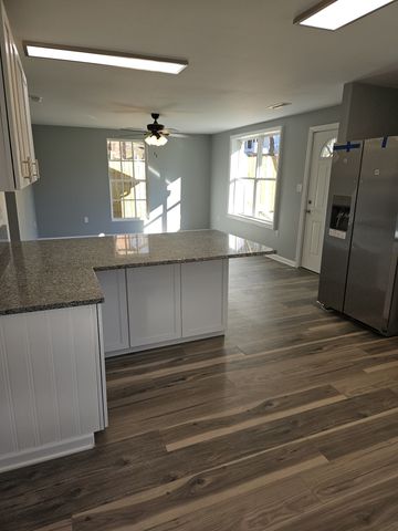 201 Winding Way, Mcminnville, TN 37110