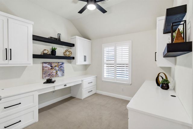 1928 Crested Ridge Road, Fort Worth, TX 76008