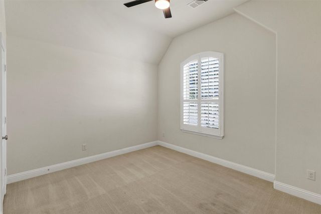 1928 Crested Ridge Road, Fort Worth, TX 76008