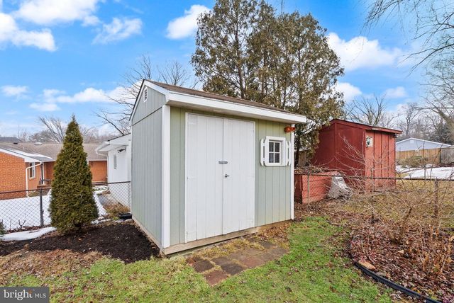 8108 CARRICK LN, Springfield, VA 22151