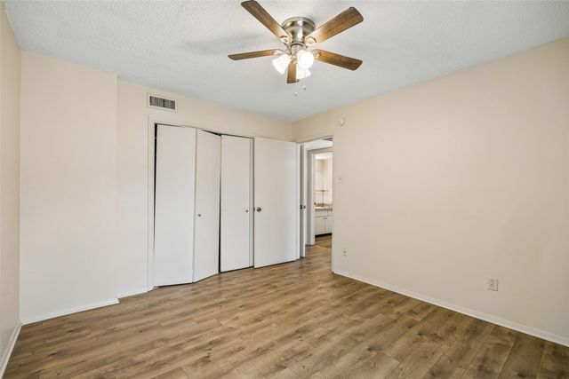 5138 Amesbury Drive 211, Dallas, TX 75206