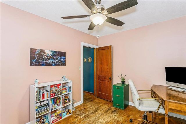 3020 N Somerset Dr, Wichita, KS 67204