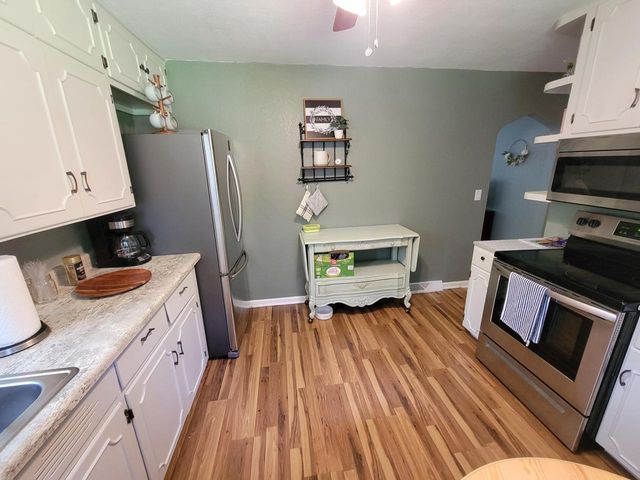 3281 Lockwood BOULEVARD, Lake Geneva, WI 53147