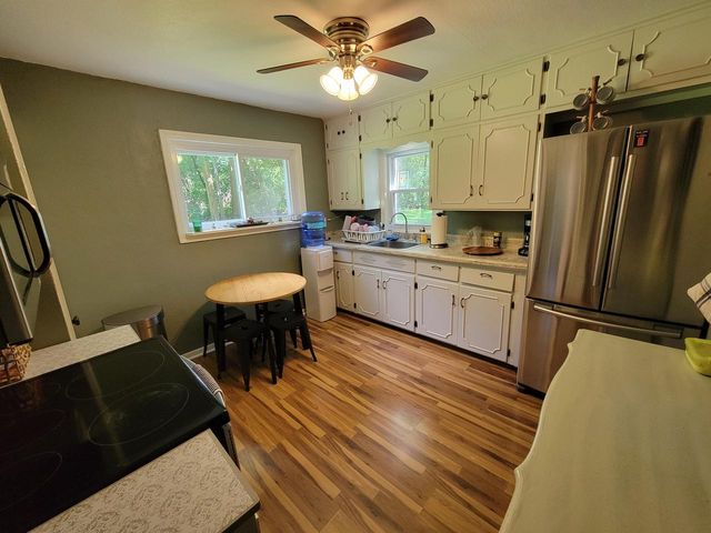 3281 Lockwood BOULEVARD, Lake Geneva, WI 53147