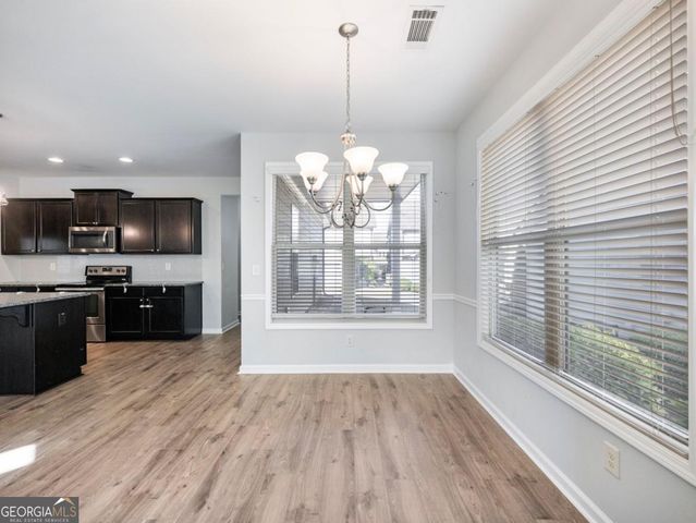 6026 Yacht Way, Flowery Branch, GA 30542