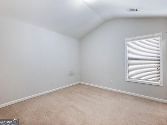 6026 Yacht Way, Flowery Branch, GA 30542