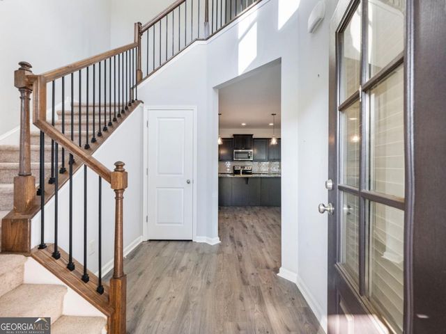 6026 Yacht Way, Flowery Branch, GA 30542