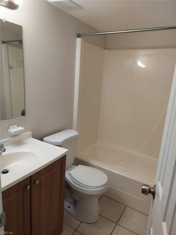 1420 Deerpond LN, Virginia Beach, VA 23464