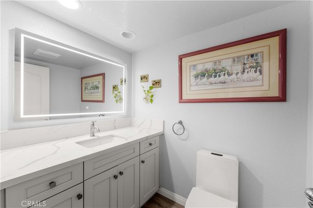2101 Glenada Avenue 2, Montrose, CA 91020