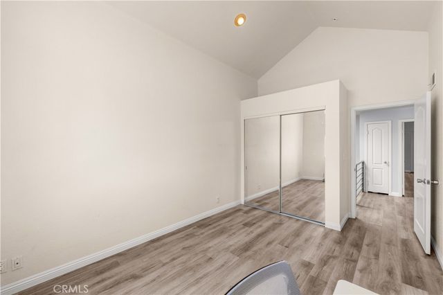 2101 Glenada Avenue 2, Montrose, CA 91020