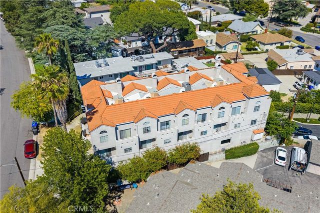 2101 Glenada Avenue 2, Montrose, CA 91020