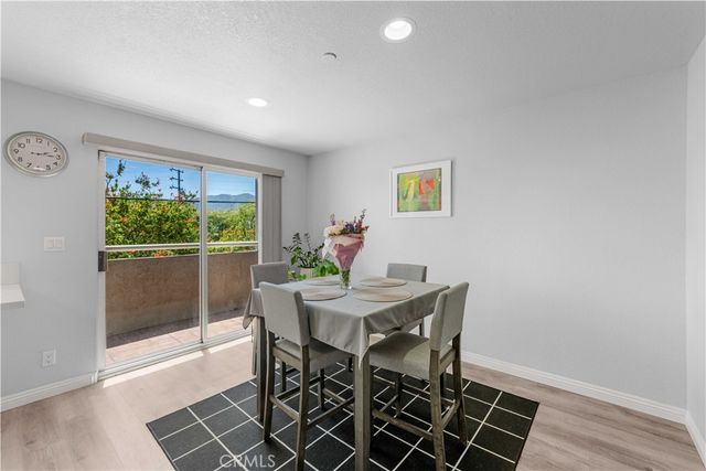 2101 Glenada Avenue 2, Montrose, CA 91020