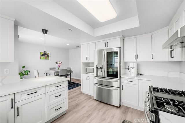 2101 Glenada Avenue 2, Montrose, CA 91020