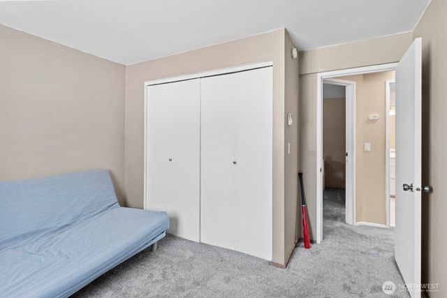 654 Malibu Dr SE, Lacey, WA 98503