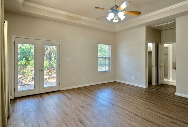 1761 Cottonwood RD, Fischer, TX 78623