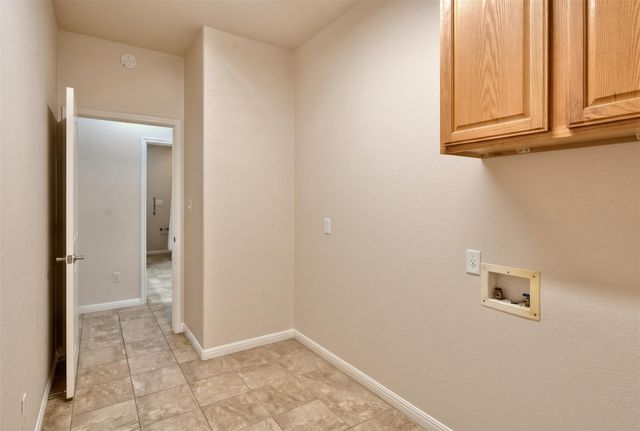 1761 Cottonwood RD, Fischer, TX 78623