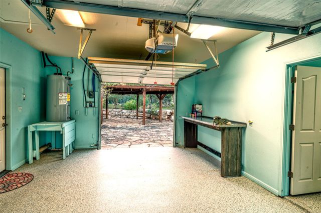 1761 Cottonwood RD, Fischer, TX 78623