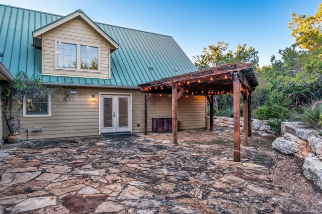 1761 Cottonwood RD, Fischer, TX 78623