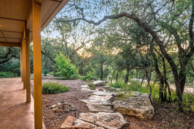1761 Cottonwood RD, Fischer, TX 78623