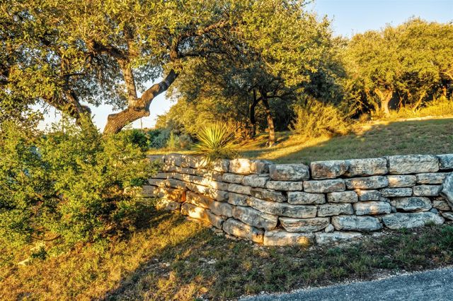 1761 Cottonwood RD, Fischer, TX 78623