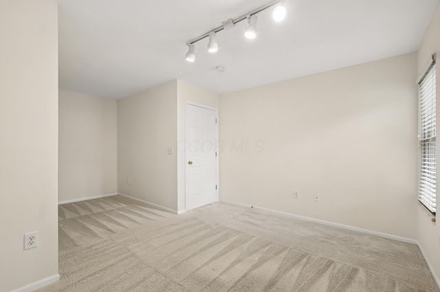 1355 Woodberry Place, Gahanna, OH 43230