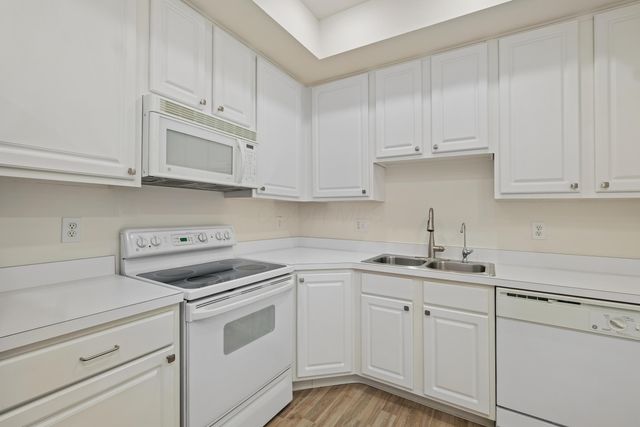1355 Woodberry Place, Gahanna, OH 43230
