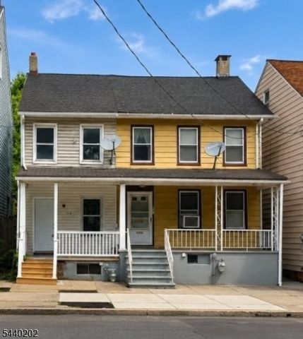 639 S Main St, Phillipsburg Town, NJ 08865