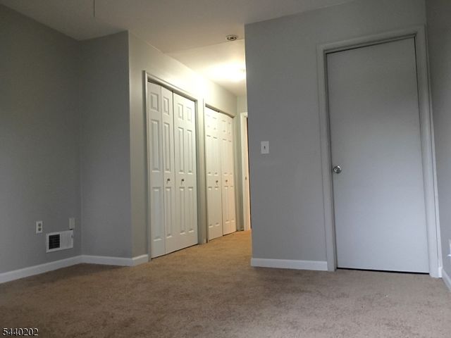 639 S Main St, Phillipsburg Town, NJ 08865