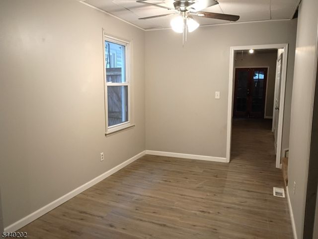 639 S Main St, Phillipsburg Town, NJ 08865