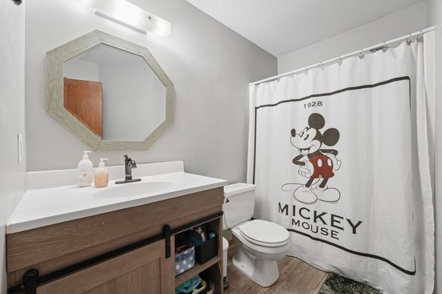 6096 Kalland Circle NE, Albertville, MN 55301
