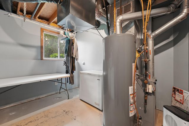 6096 Kalland Circle NE, Albertville, MN 55301