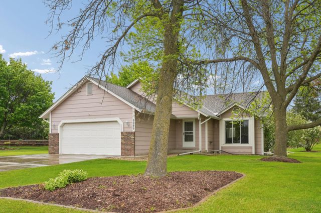 6096 Kalland Circle NE, Albertville, MN 55301