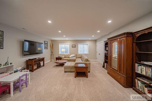 2871 Spring Gulch Drive, Ammon, ID 83406