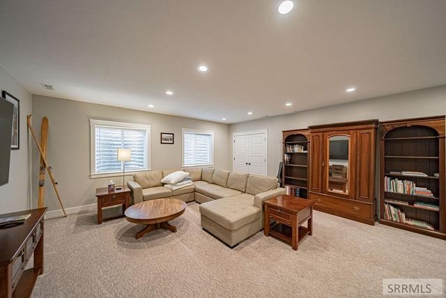 2871 Spring Gulch Drive, Ammon, ID 83406