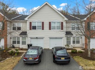 58 Windsong Circle, East Brunswick, NJ 08816