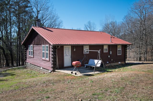 1725 Highway 52, E, Portland, TN 37148