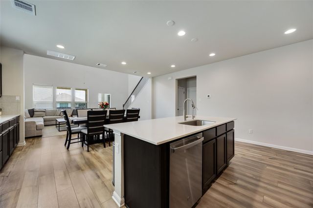 144 Falkland ST, Hutto, TX 78634