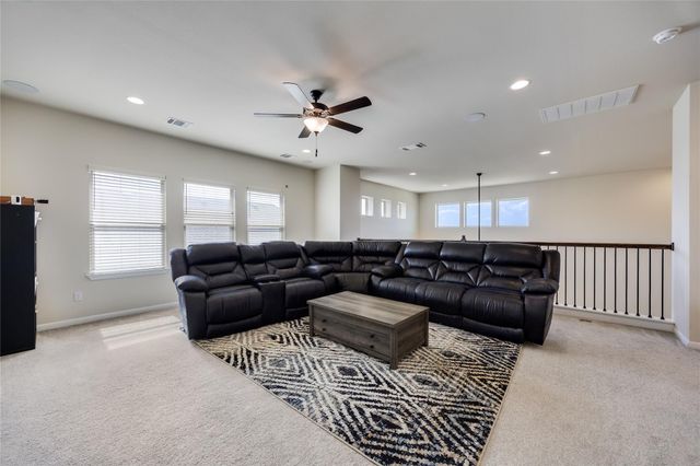144 Falkland ST, Hutto, TX 78634