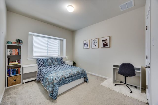 144 Falkland ST, Hutto, TX 78634