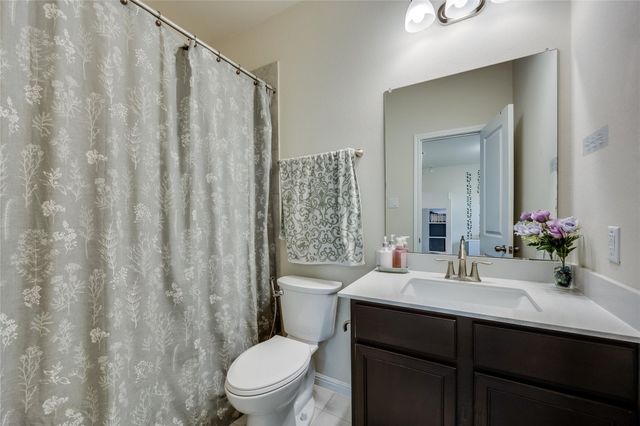 144 Falkland ST, Hutto, TX 78634