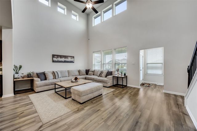 144 Falkland ST, Hutto, TX 78634