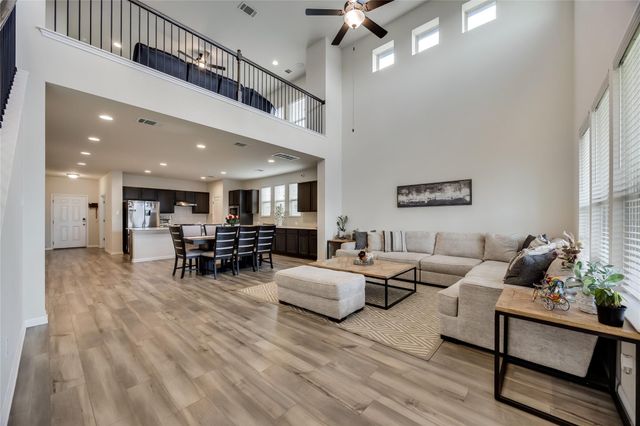 144 Falkland ST, Hutto, TX 78634