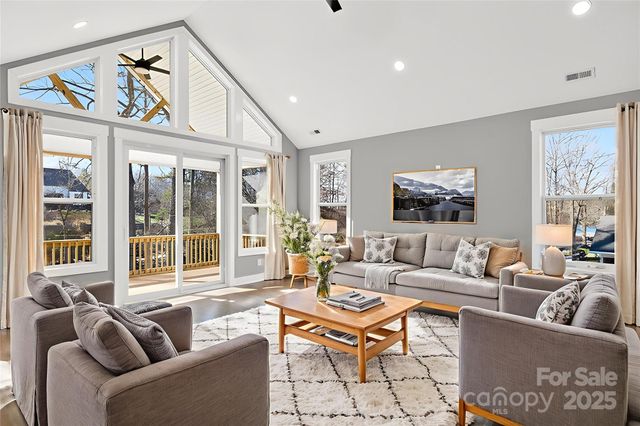 7663 Keistlers Store Road, Sherrills Ford, NC 28673