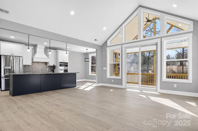 7663 Keistlers Store Road, Sherrills Ford, NC 28673