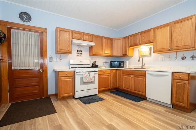 91 Spring Street, Lackawanna, NY 14218