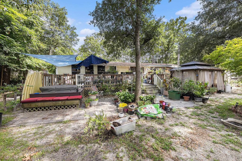 1015 Franks Ln., Conway, SC 29526