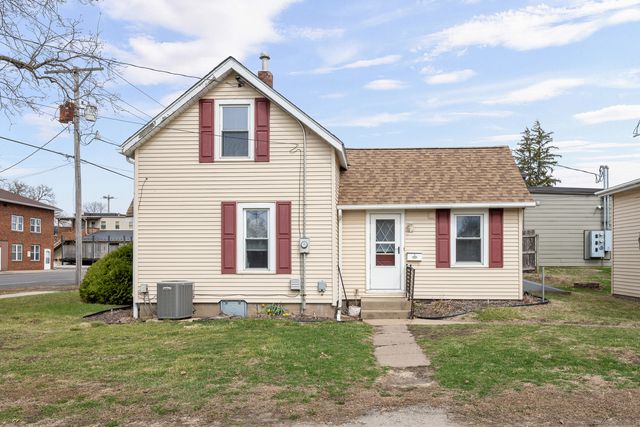 127 S Mississippi Street, Blue Grass, IA 52726