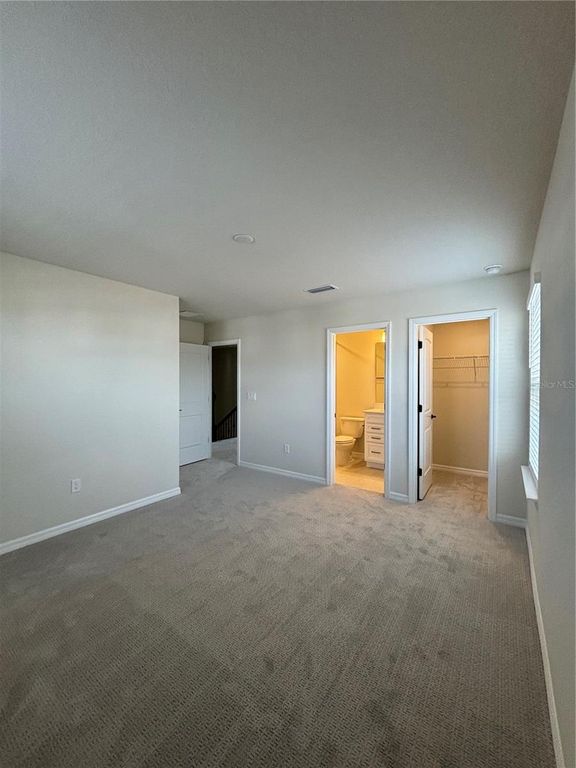 Image 18 of property listing at 6798 WILLOW VIEW AVENUE, Orlando, FL 32829