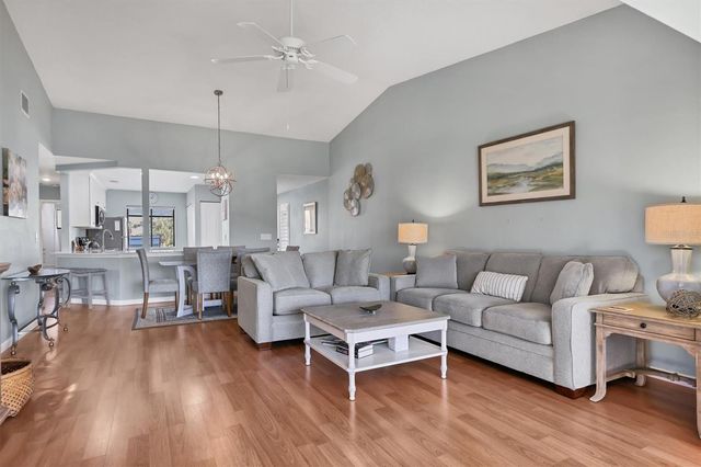 600 CARRIAGE HOUSE LANE 204, Nokomis, FL 34275