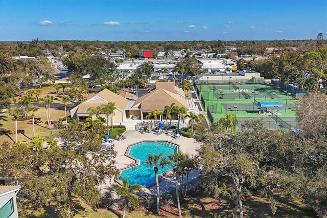 600 CARRIAGE HOUSE LANE 204, Nokomis, FL 34275